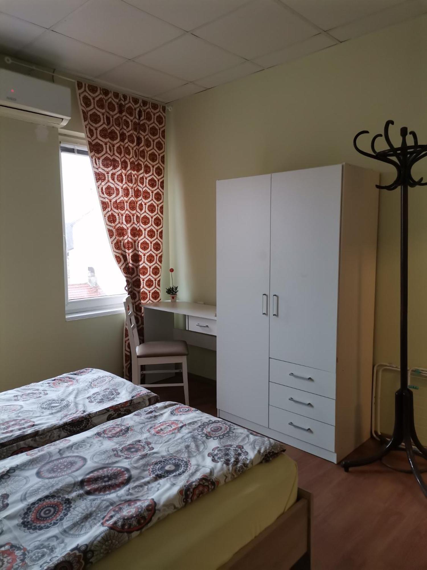 Аврамов Дом - Етаж От Къща Lägenhet Veliko Tărnovo Exteriör bild